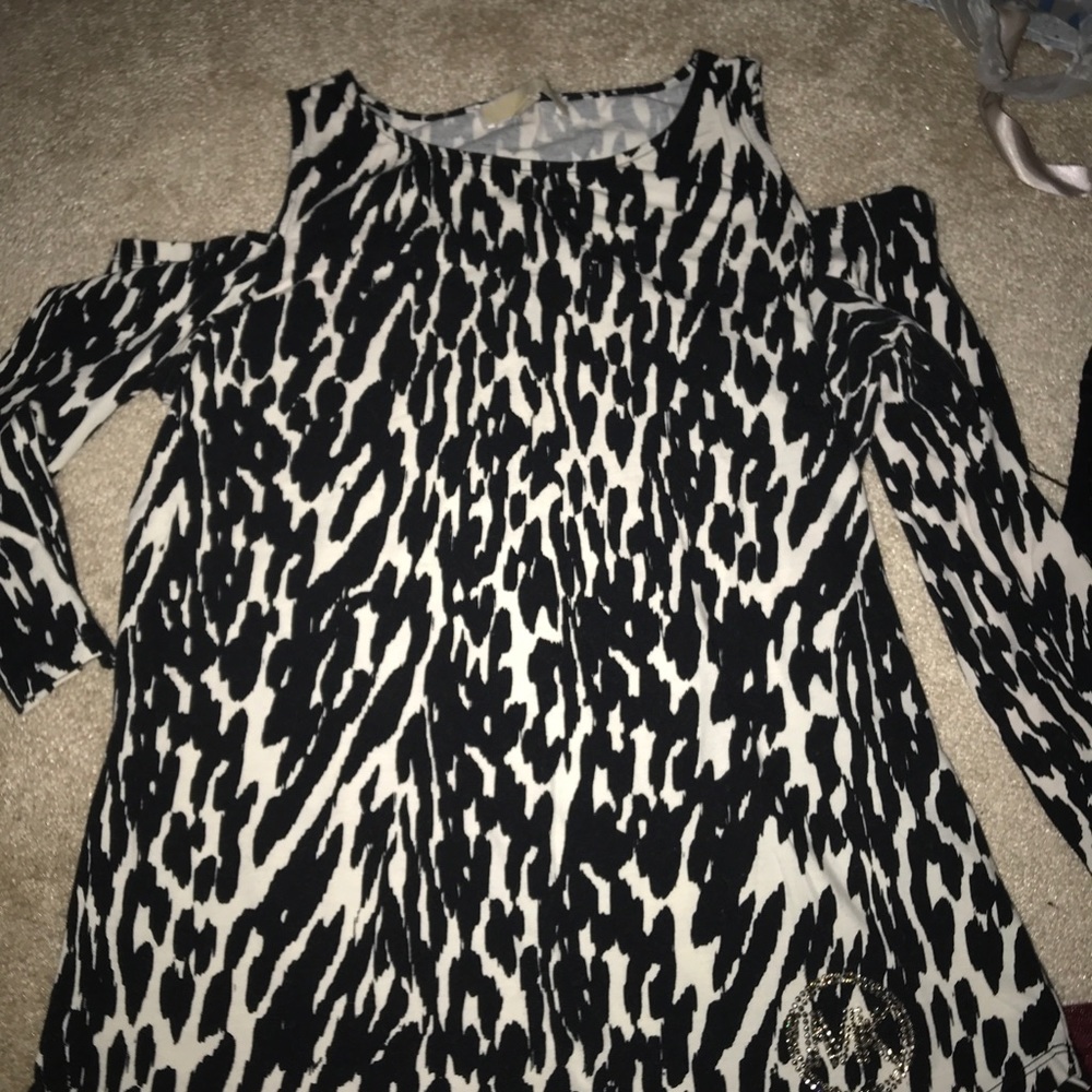 Michael kors zebra top